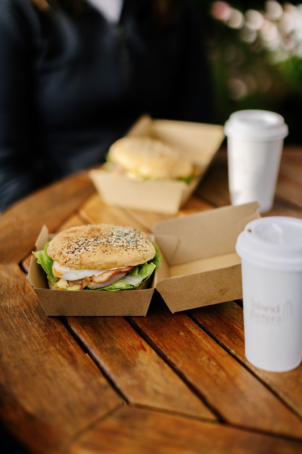 Island Sisters KI | Driveway 1, Racecourse Rd, Currie TAS 7256, Australia | Phone: 0402 607 644