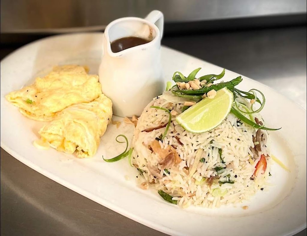 BIG BOUCHE | 125-133 Lucas Dr, Lamb Island QLD 4184, Australia | Phone: 0460 820 390