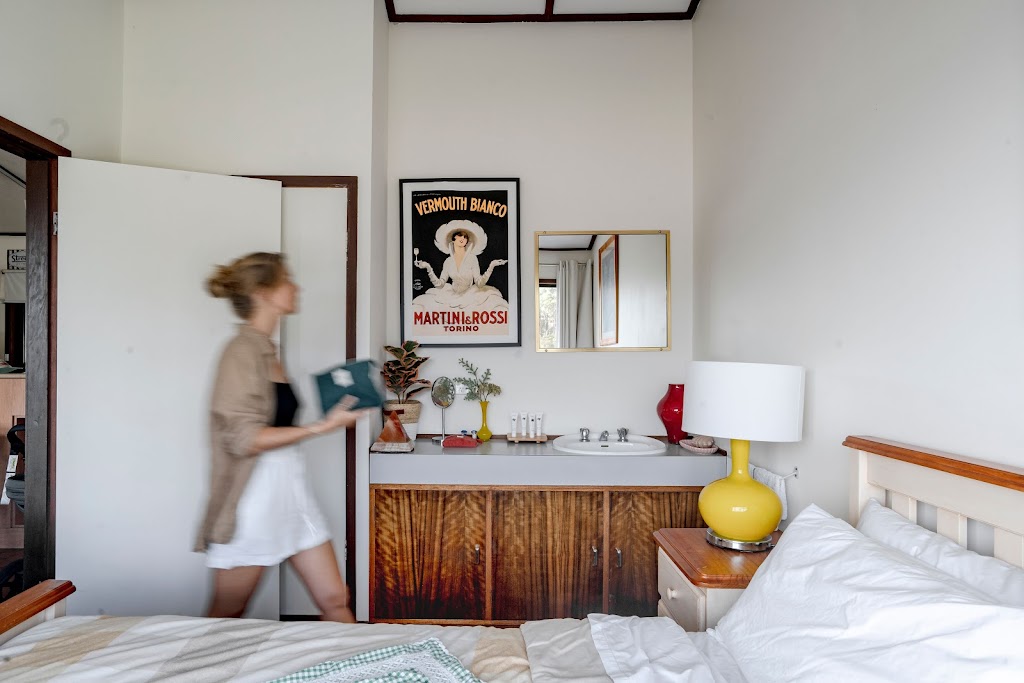 Beachfront Shack | 68 Yugura St, Malua Bay NSW 2536, Australia | Phone: 0450 300 068