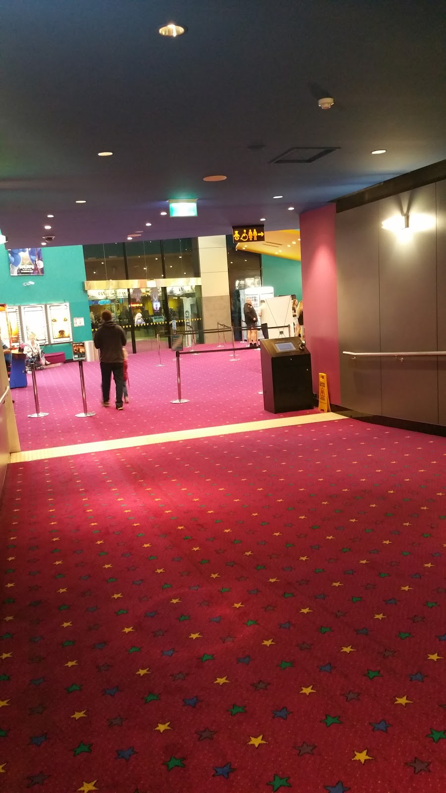 Village Cinemas Eastlands | movie theater | Bligh St, Rosny Park TAS 7018, Australia | 1300555400 OR +61 1300 555 400