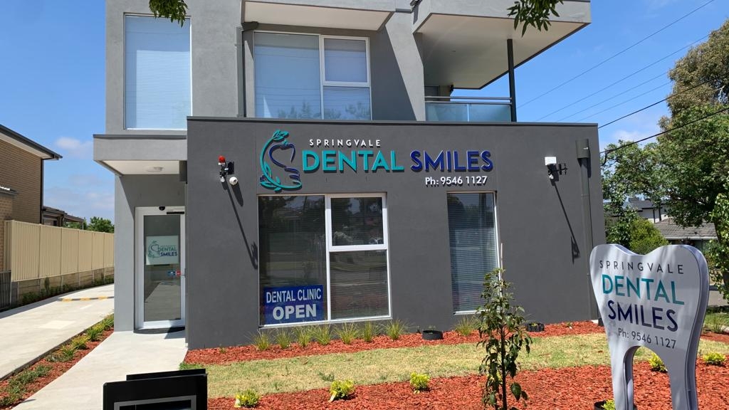 Springvale Dental Smiles | 40 St James Ave, Springvale VIC 3171, Australia | Phone: (03) 9546 1127
