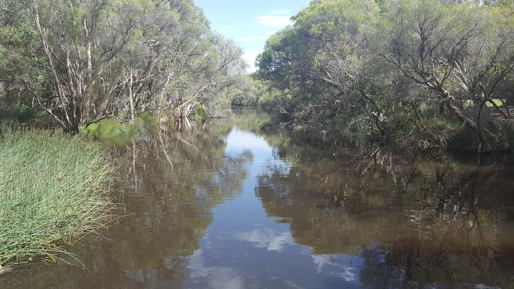 Whiteman Park Dog Park | Lord St, Whiteman WA 6068, Australia | Phone: (08) 9209 6000