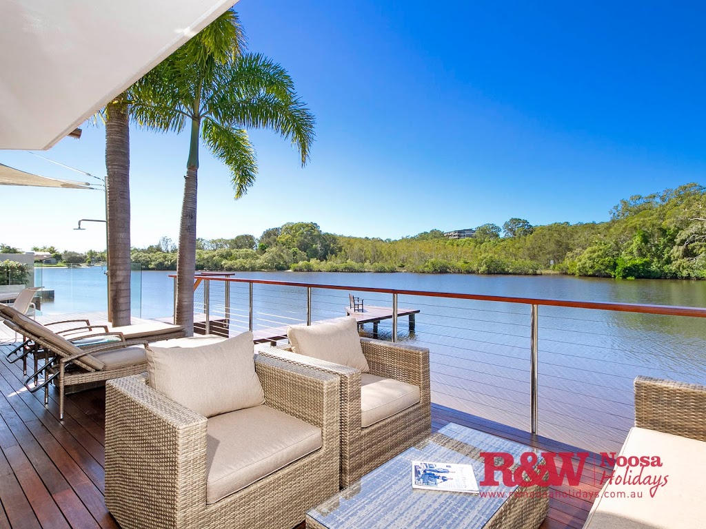 41 Wyuna - RW Noosa Holidays | 41 Wyuna Dr, Noosaville QLD 4566, Australia | Phone: (07) 5448 0966