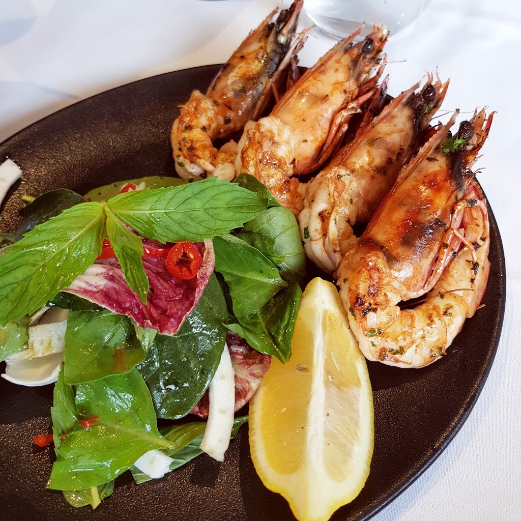 The Lost Lobster | restaurant | 2465 Illawarra Hwy, Tullimbar NSW 2527, Australia | 0242571850 OR +61 2 4257 1850