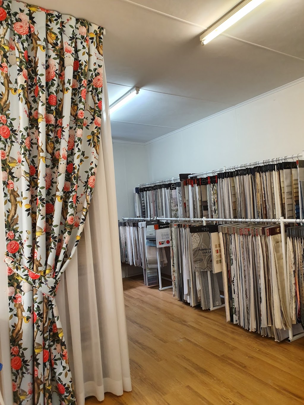 Total Curtain Solutions | 150 Forest Acres Dr, Lake MacDonald QLD 4563, Australia | Phone: 0447 477 302