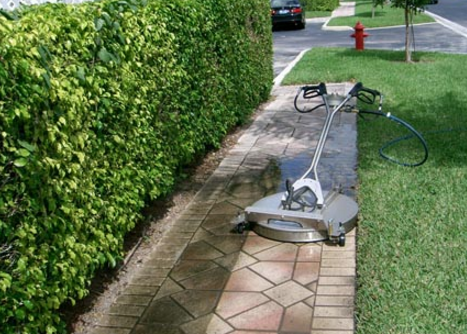 North Shore Pressure Cleaning | 7/6 Whitmont Cres, St. Ives NSW 2075, Australia | Phone: 0414 629 077