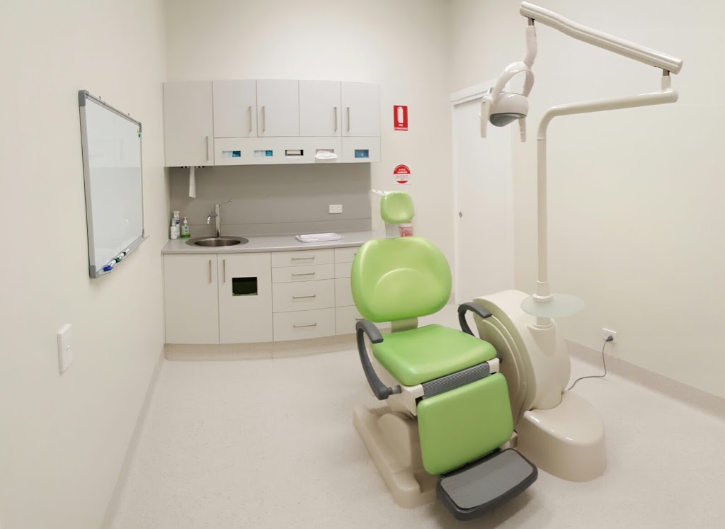 Beerwah Denture Clinic - Dental Implant Dentist | dentist | 74 Simpson St, Beerwah QLD 4519, Australia | 0754390388 OR +61 7 5439 0388