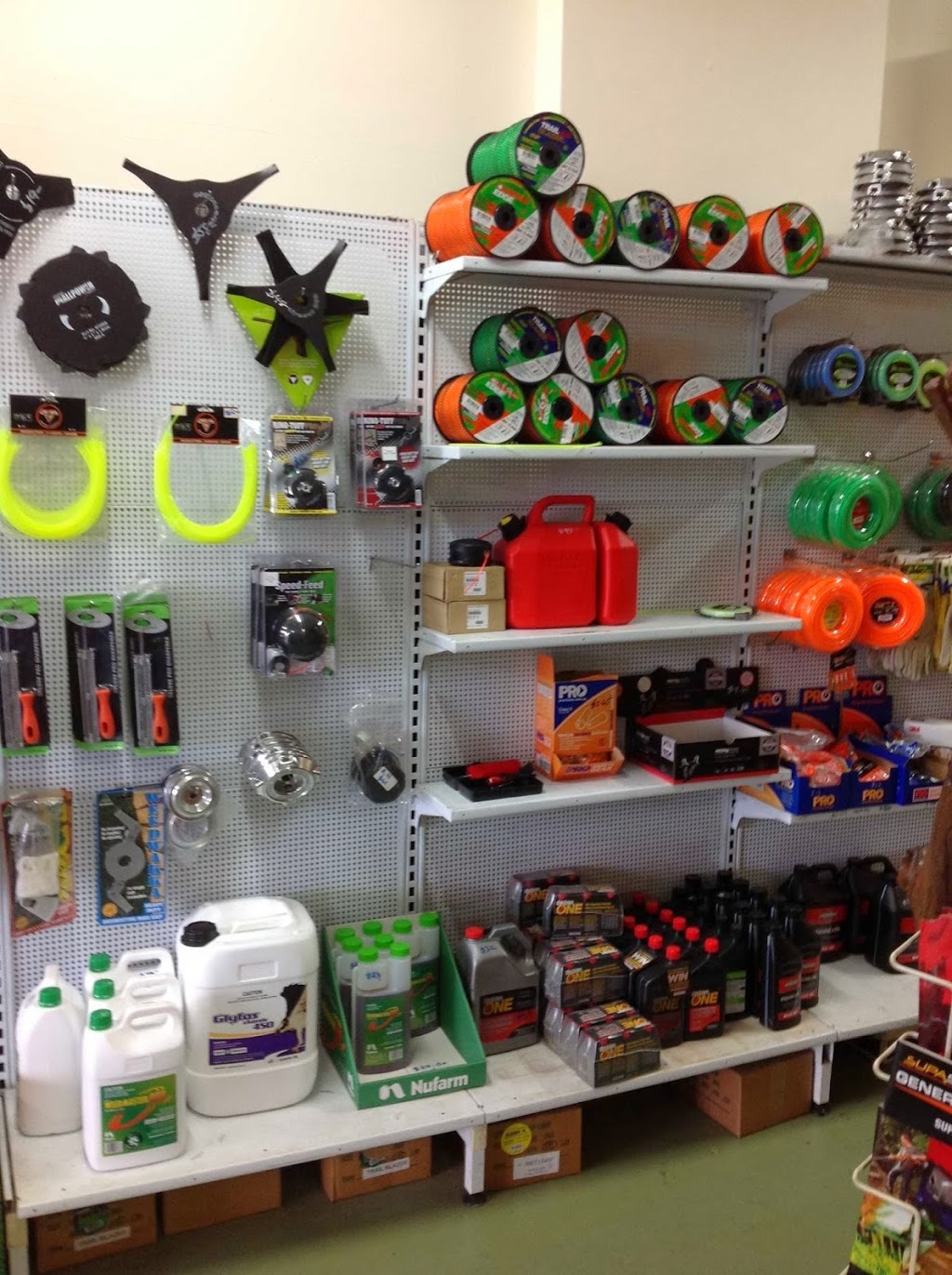 Pick Me Up Mowers | store | 44 Forest Rd, Ferntree Gully VIC 3156, Australia | 0397581367 OR +61 3 9758 1367