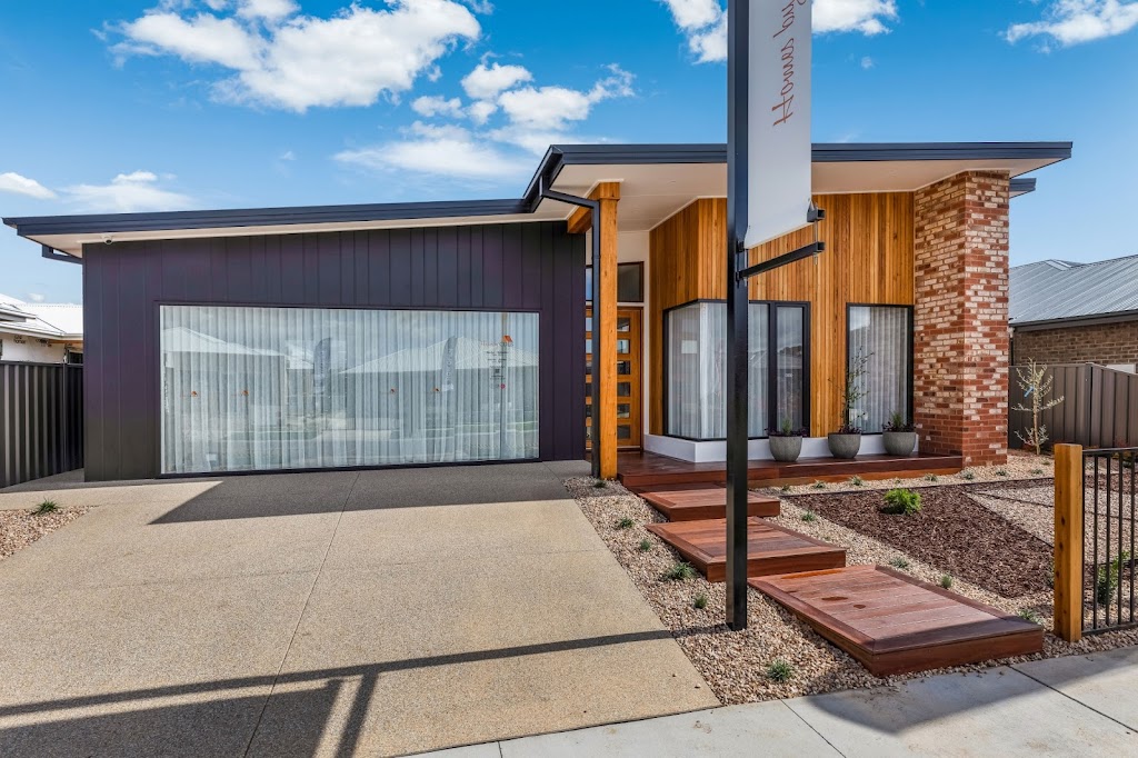 Homes by CDLS Display Home | 10 Toomey St, Huntly VIC 3551, Australia | Phone: 0407 499 179