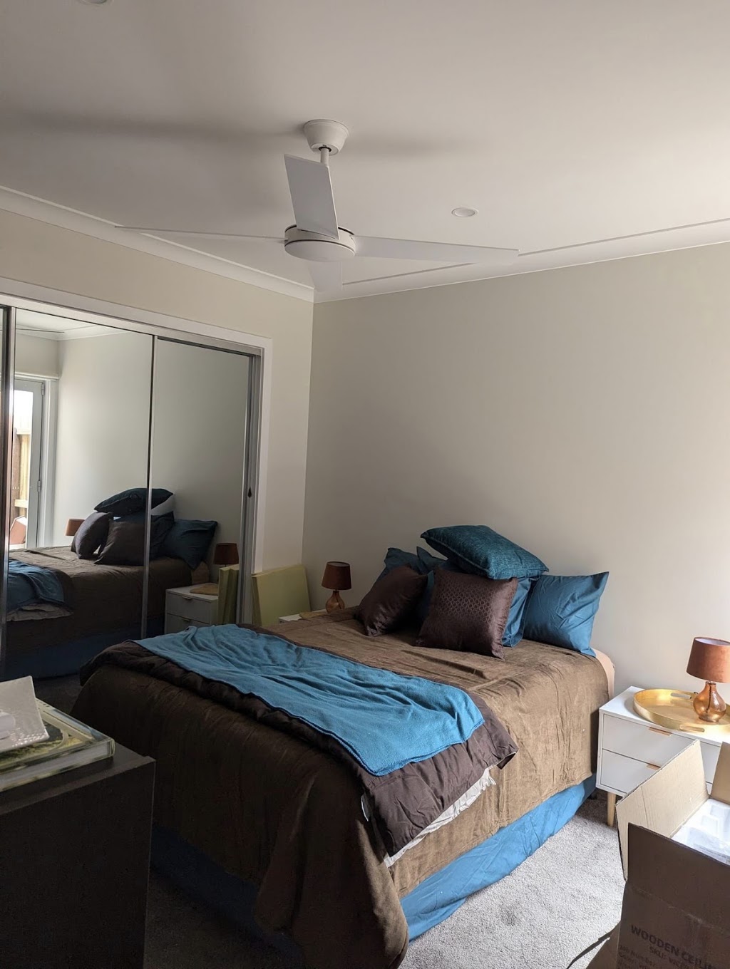 ON THE LINE ELECTRICAL | 3 Purity Wy, Armstrong Creek VIC 3217, Australia | Phone: 0416 033 795