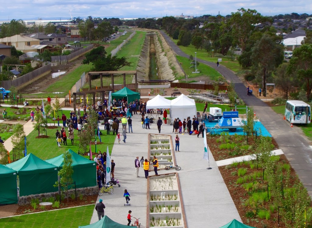 Williams Landing Parkland (Greening the Pipeline) | park | Federation Trail, Williams Landing VIC 3027, Australia