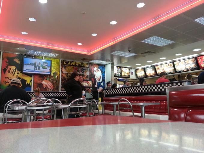 Hungry Jacks | restaurant | John Hine Dr & Great Western Hwy, Minchinbury NSW 2770, Australia | 0296779200 OR +61 2 9677 9200