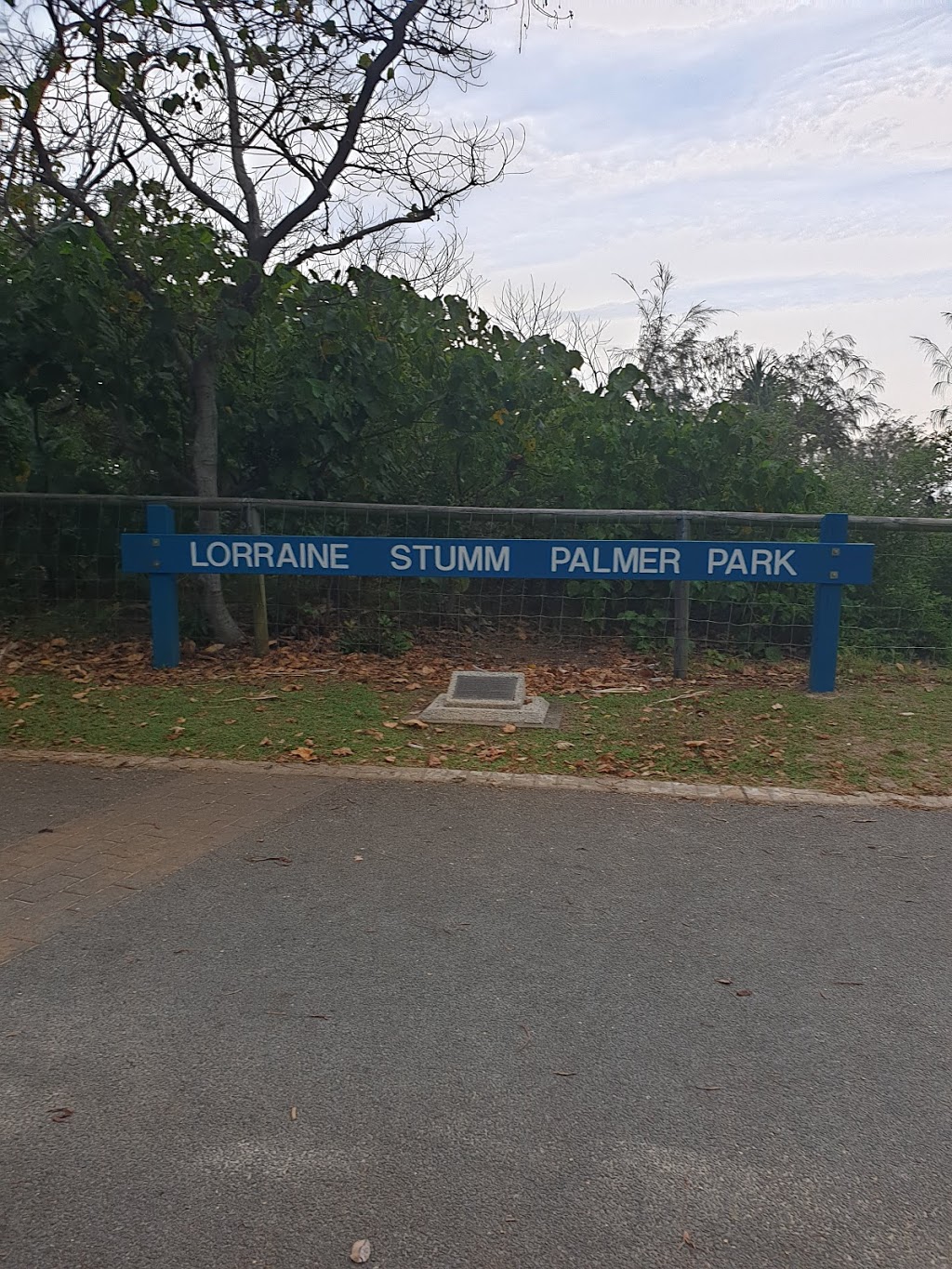 Lorraine Stumm Palmer Park | park | Kurrawa Park, Old Burleigh Rd, Broadbeach QLD 4218, Australia