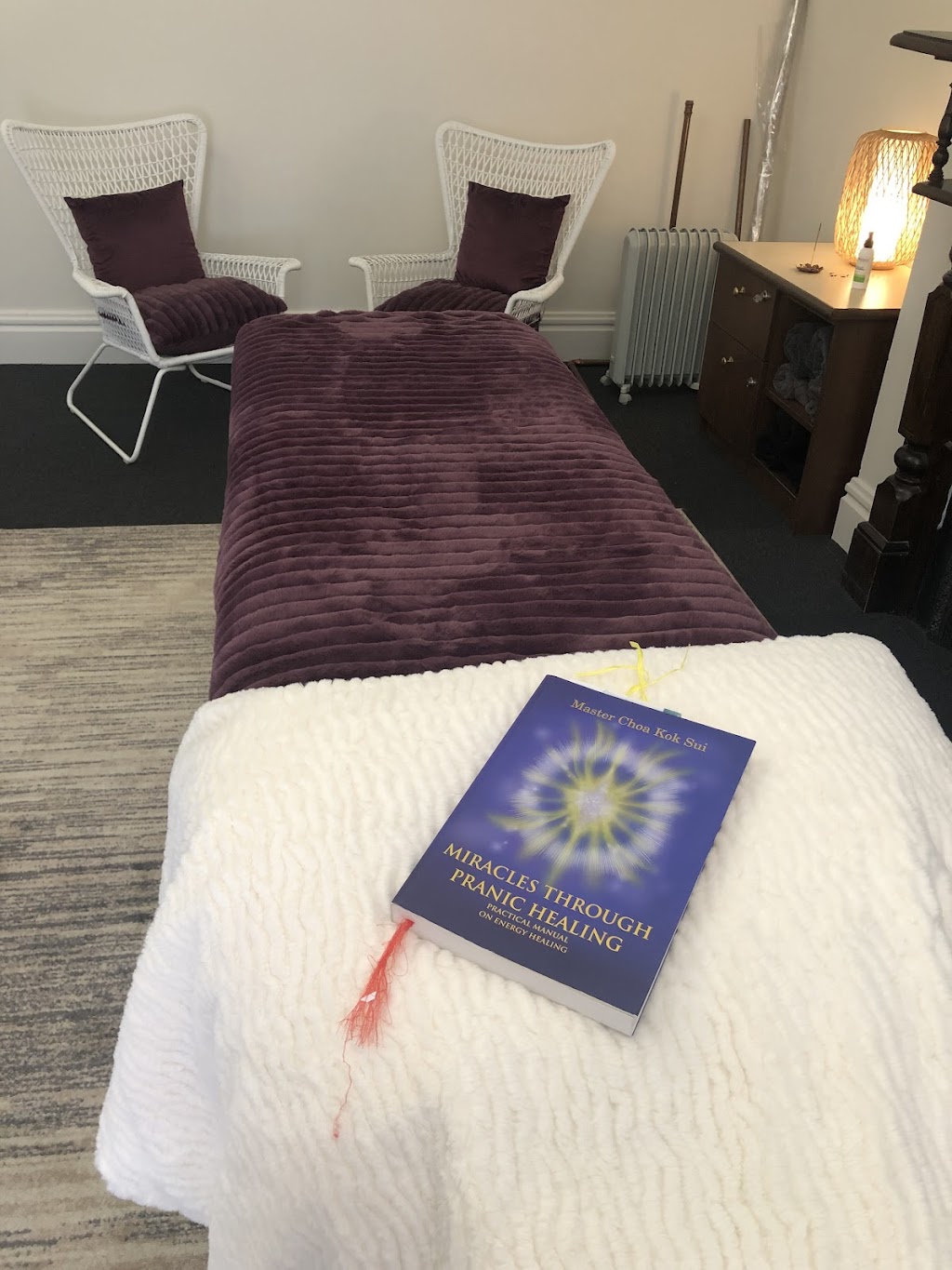 PRANA Pranic Healing & Physiotherapy | 7 Beach Rd, Sandy Bay TAS 7005, Australia | Phone: 0400 810 038