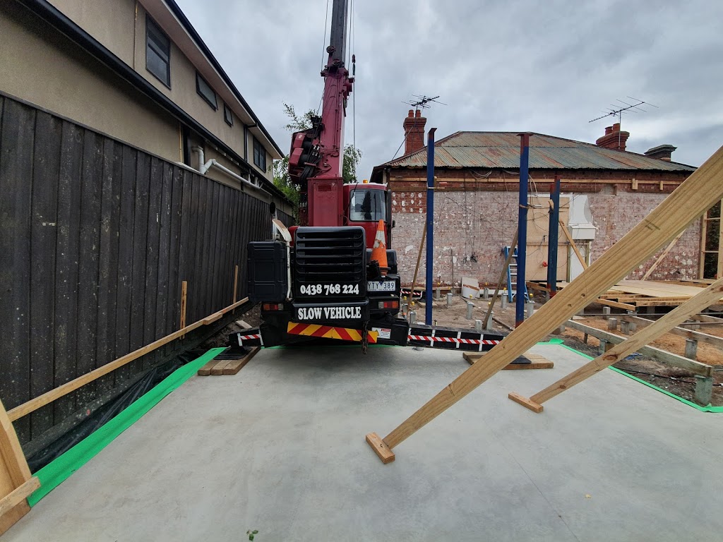 Savage Crane Hire | Whitfield Blvd, Cranbourne West VIC 3977, Australia | Phone: 0438 768 224