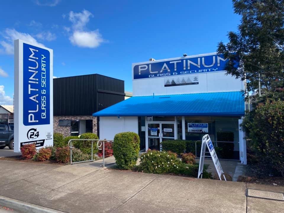 Signs N Lines | 70 Hampton St, Harristown QLD 4350, Australia | Phone: (07) 4633 1900