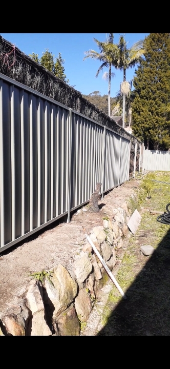 VMC Fencing and landscaping | general contractor | Eleebana NSW 2282, Australia | 0490779984 OR +61 490 779 984
