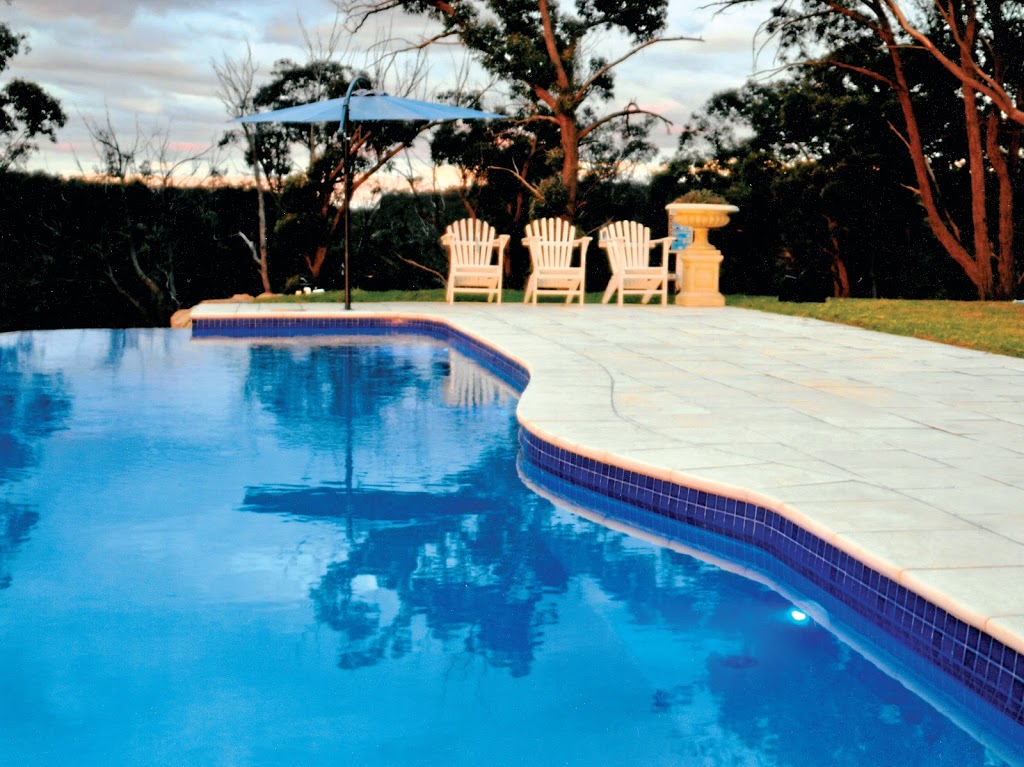 Capital Country Pools | spa | 52 Hoskins St, Mitchell ACT 2911, Australia | 0262539633 OR +61 2 6253 9633