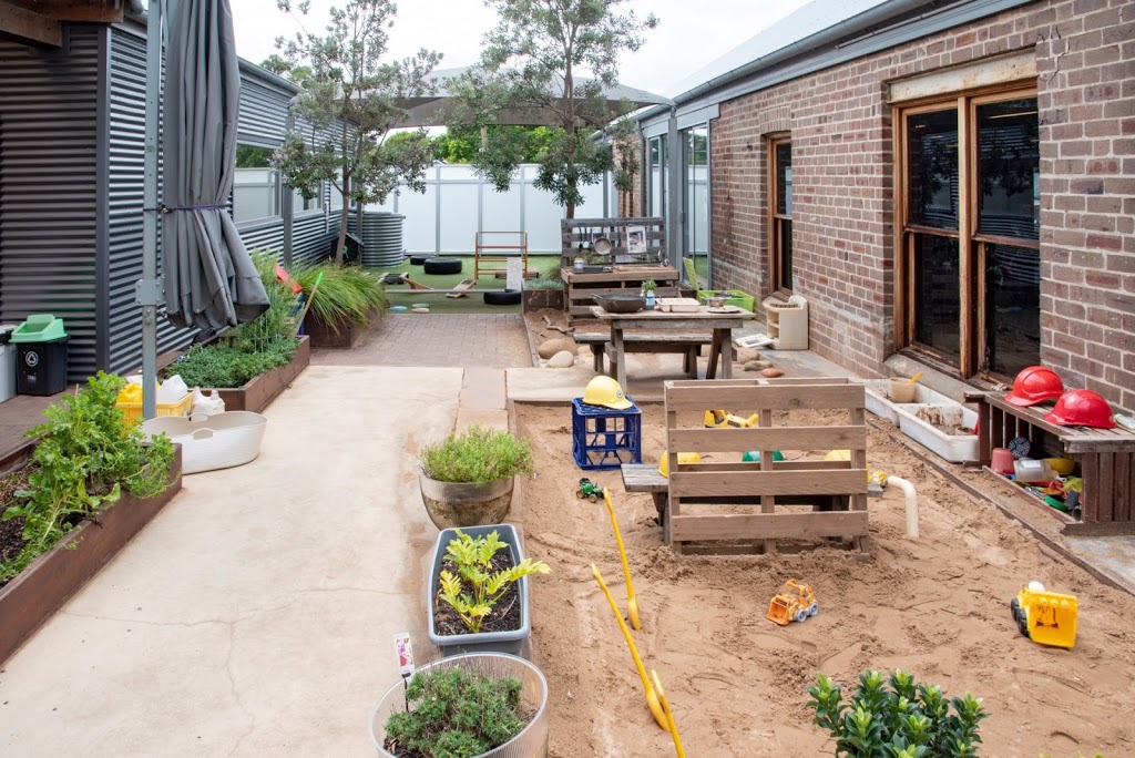 Explore & Develop Leichhardt - Early Learning Centre | 33 Flood St, Leichhardt NSW 2040, Australia | Phone: (02) 9518 0505