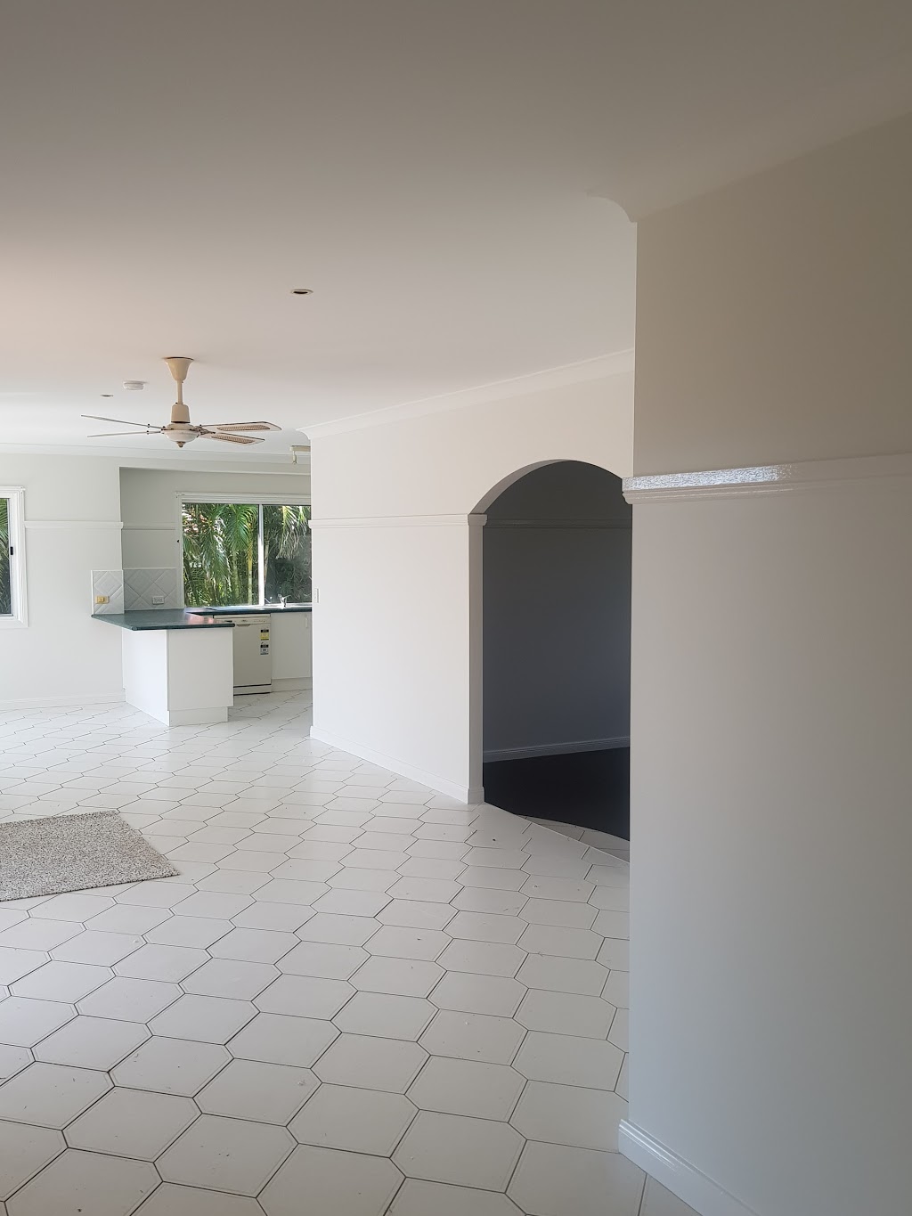 BJC Master Painters | 18 Archer Dr, Point Vernon QLD 4655, Australia | Phone: 0400 619 099