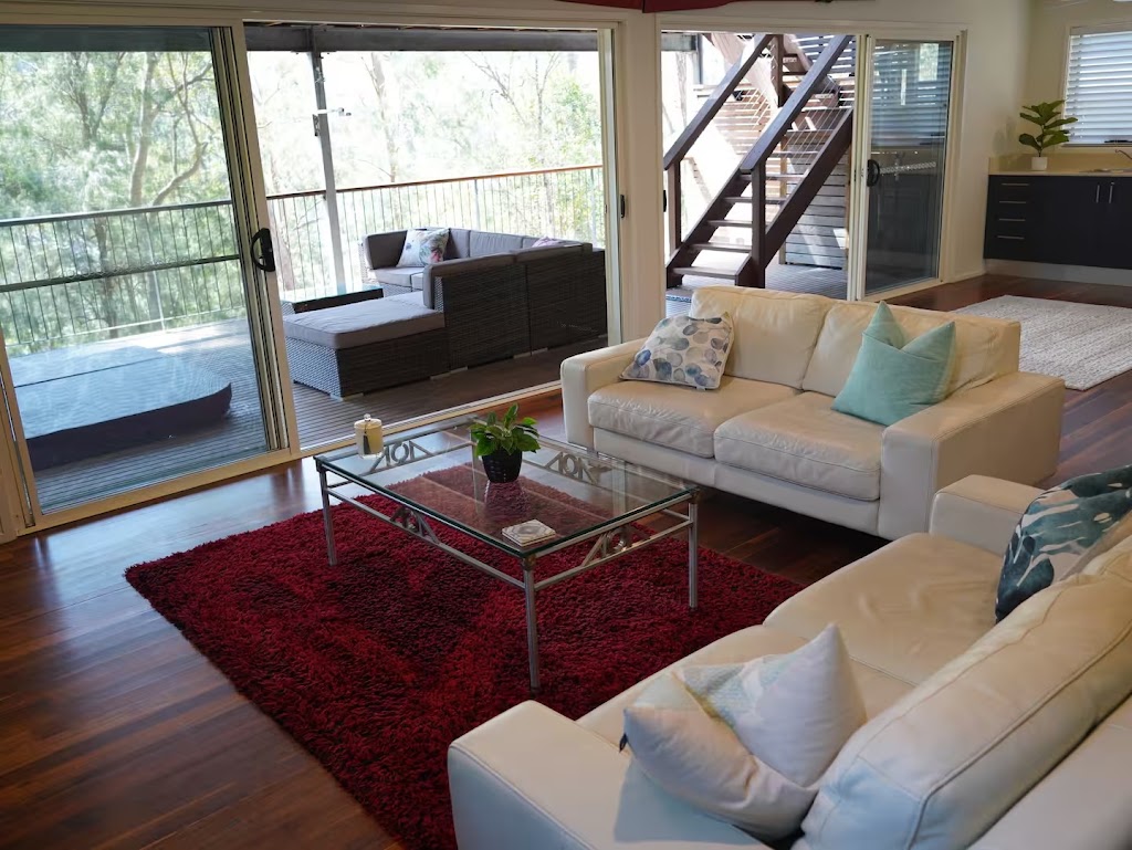 Villa Du Lac accommodation | 159 Amaroo Dr, Smiths Lake NSW 2428, Australia | Phone: 0478 616 024