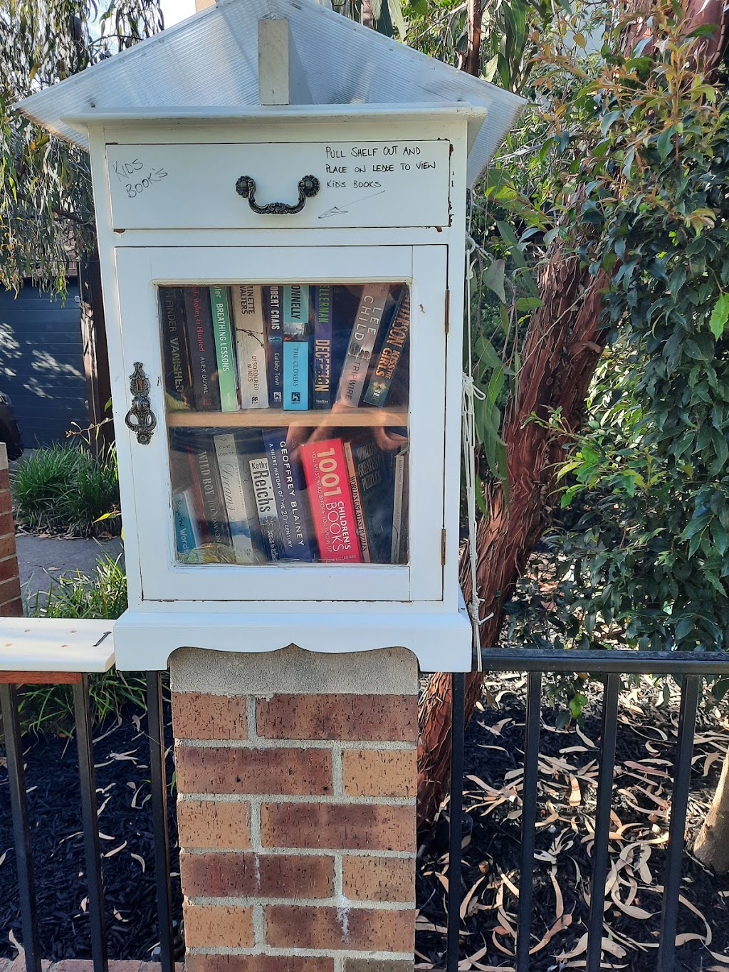 Community library | library | 33 Dalny Rd, Murrumbeena VIC 3163, Australia
