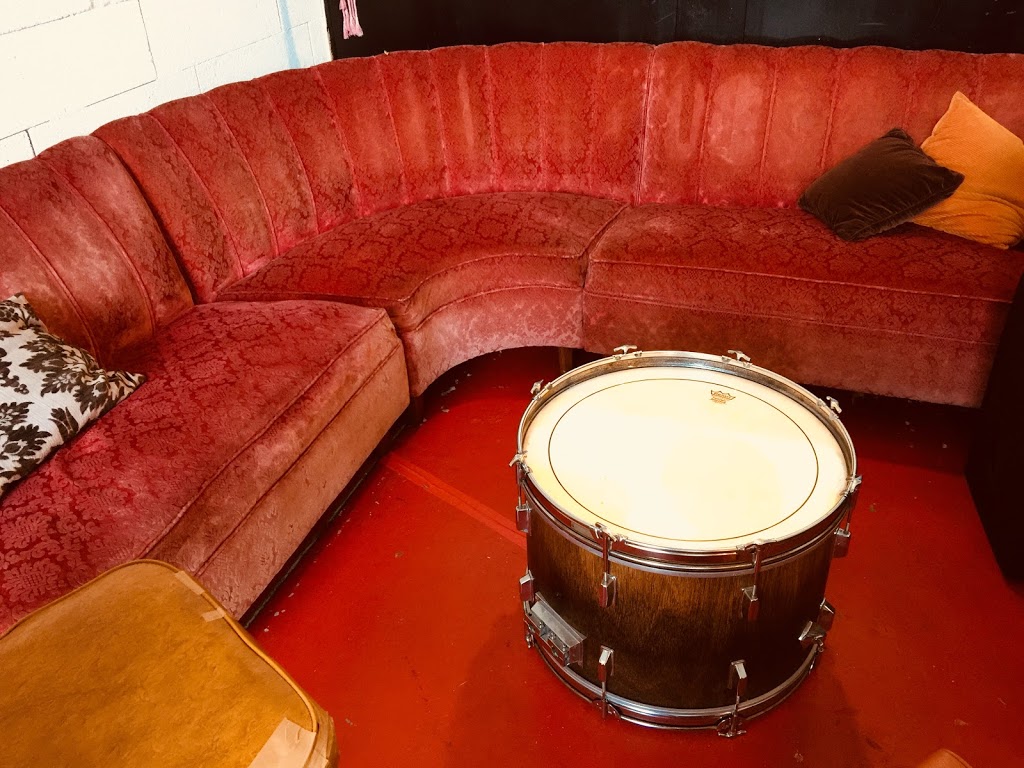 Ivory Lane Studios | 9/5 Daintree Pl, West Gosford NSW 2250, Australia | Phone: 0435 268 334