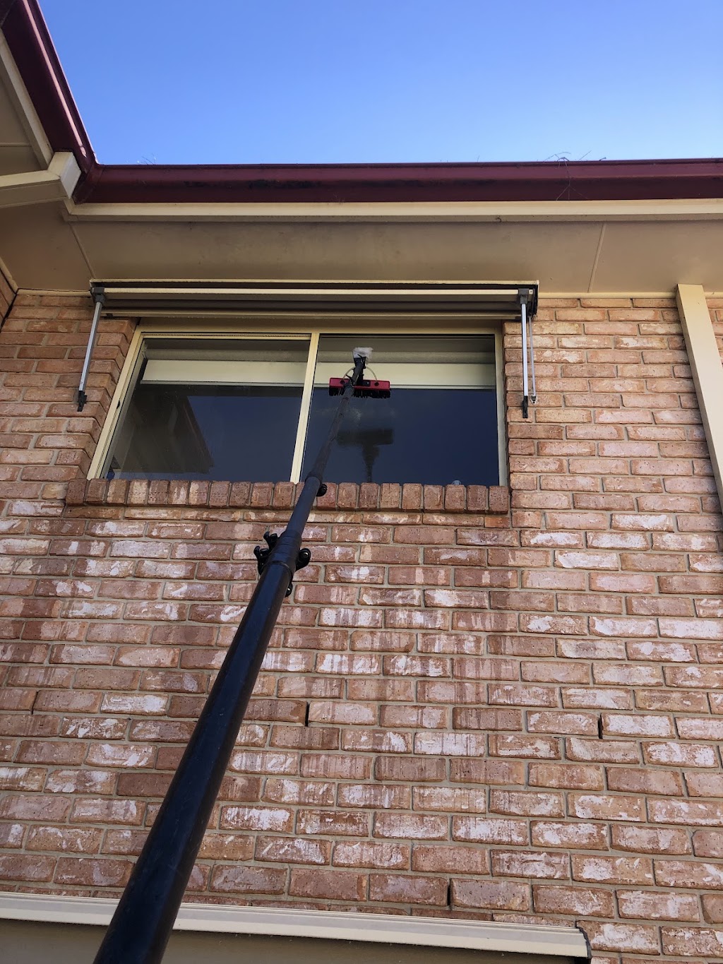 Crystalline Window Cleaning | 147a Spinnaker Way, Corlette NSW 2315, Australia | Phone: 0431 549 993