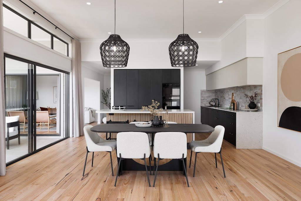G.J. Gardner Homes - Shoalhaven Display (Hawkesbury Design) | 9 Casa CCT, South Nowra NSW 2541, Australia | Phone: (02) 4422 9400
