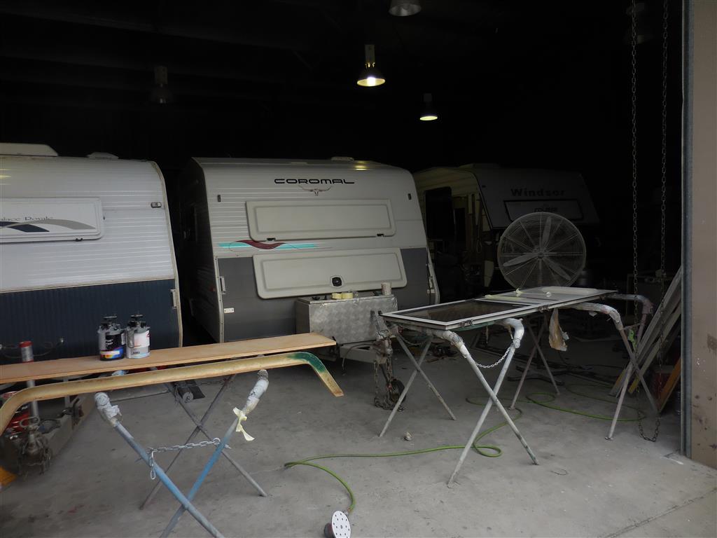 Central Caravan & RV Repairs | unit 1/45 Amsterdam Cct, Wadalba NSW 2259, Australia | Phone: 0400 330 089