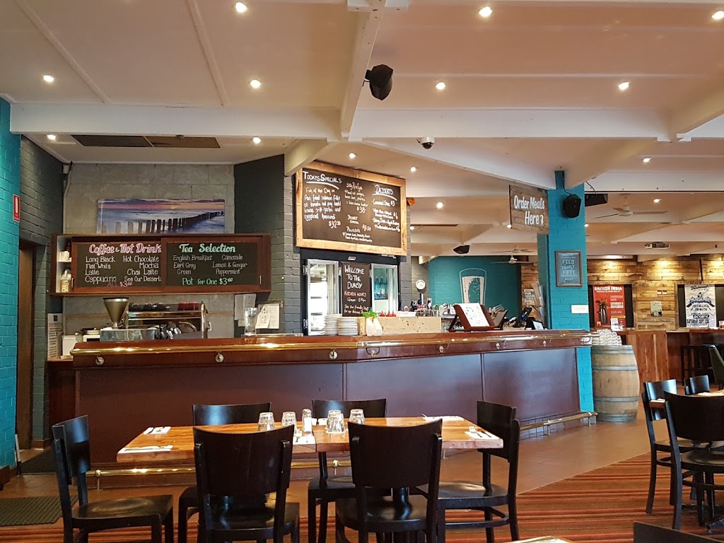 Dunsborough Tavern | restaurant | 536 Naturaliste Terrace, Dunsborough WA 6281, Australia | 0897553657 OR +61 8 9755 3657