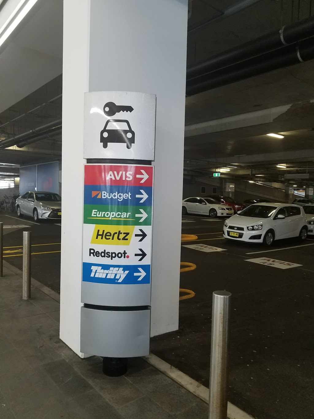 Hertz Car Rental Sydney Airport | car rental | Ross Smith Avenue, Mascot NSW 2020, Australia | 0283377500 OR +61 2 8337 7500