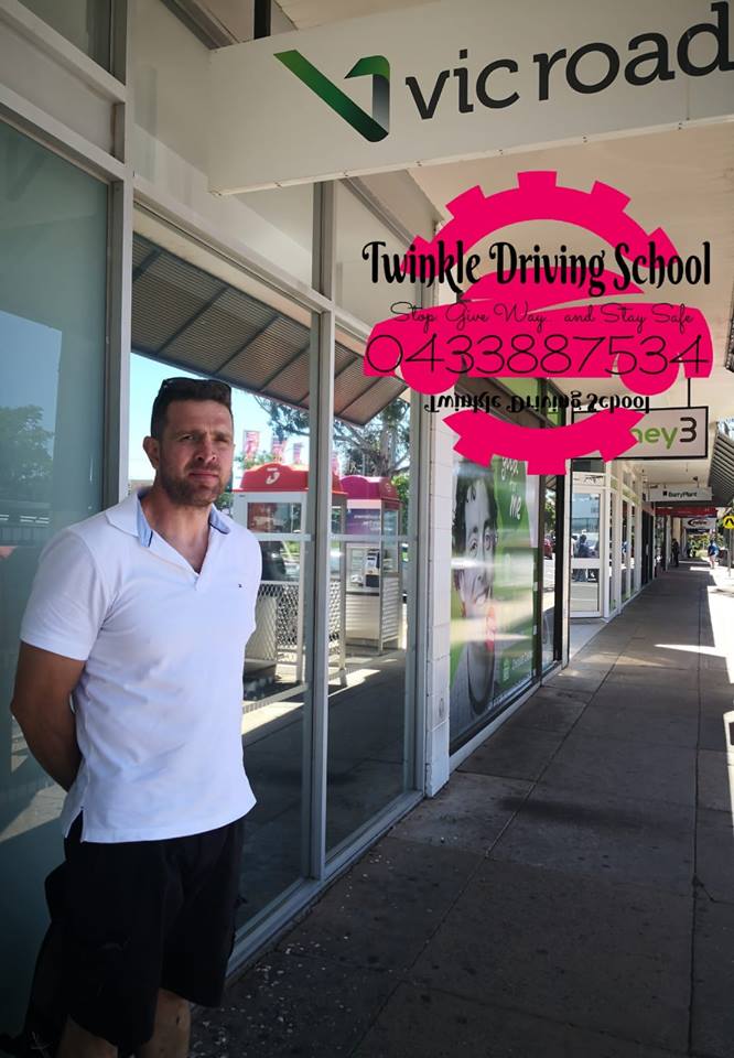 Twinkle Driving School | school | 34 Chanticleer Ave, Melton West VIC 3337, Australia | 0433887534 OR +61 433 887 534