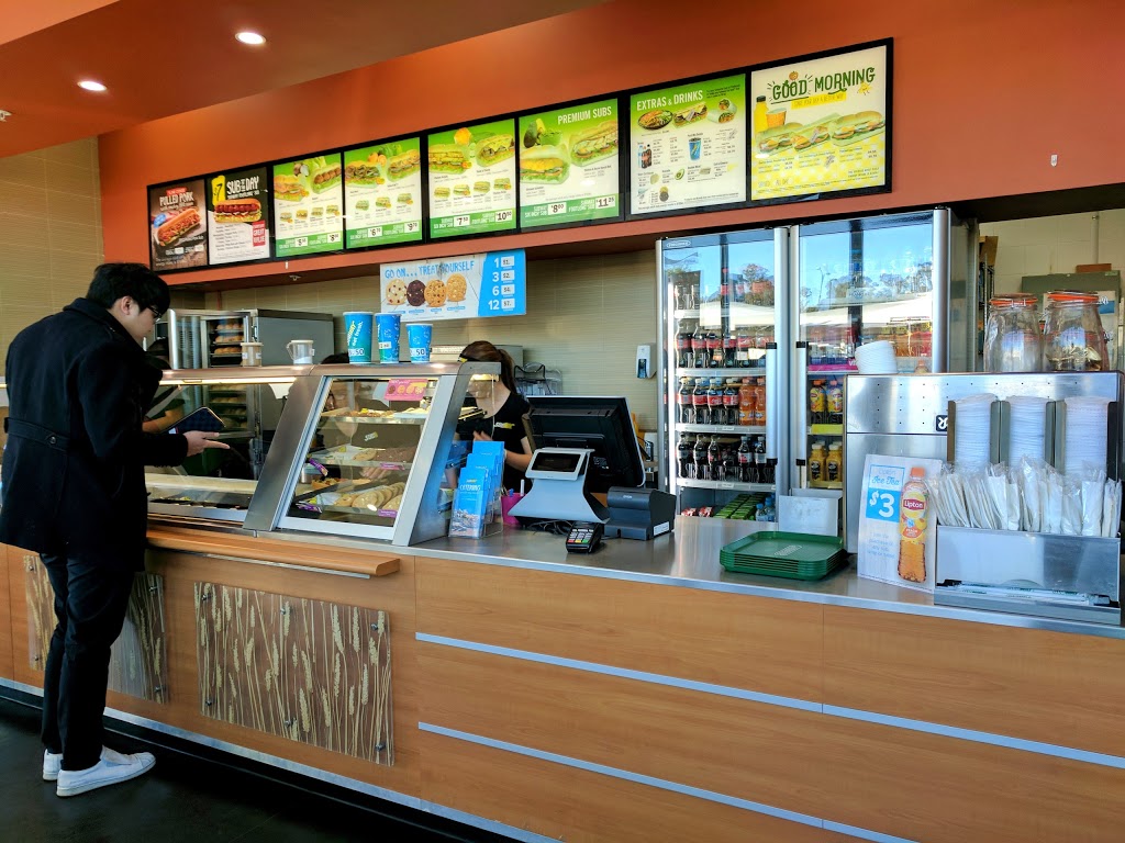 Subway | restaurant | Woolsworths, T3/61-63 Water Gum Dr, Jordan Springs NSW 2747, Australia | 0247081066 OR +61 2 4708 1066