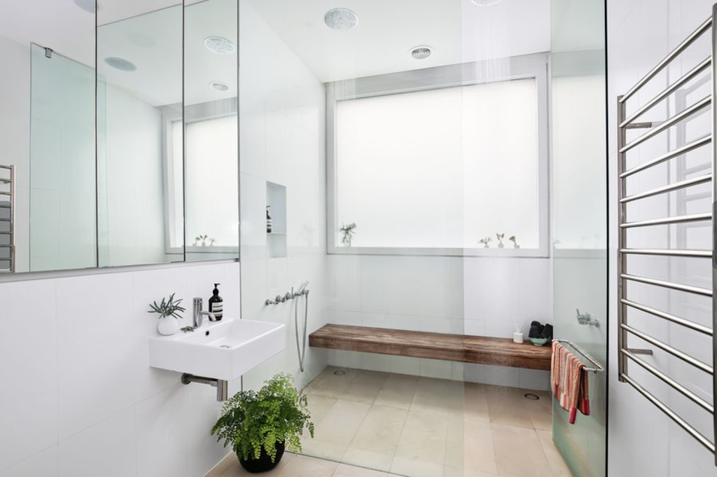 Bathroom BlitZ | 21 Meagher Ave, Maroubra NSW 2035, Australia | Phone: 0435 400 284