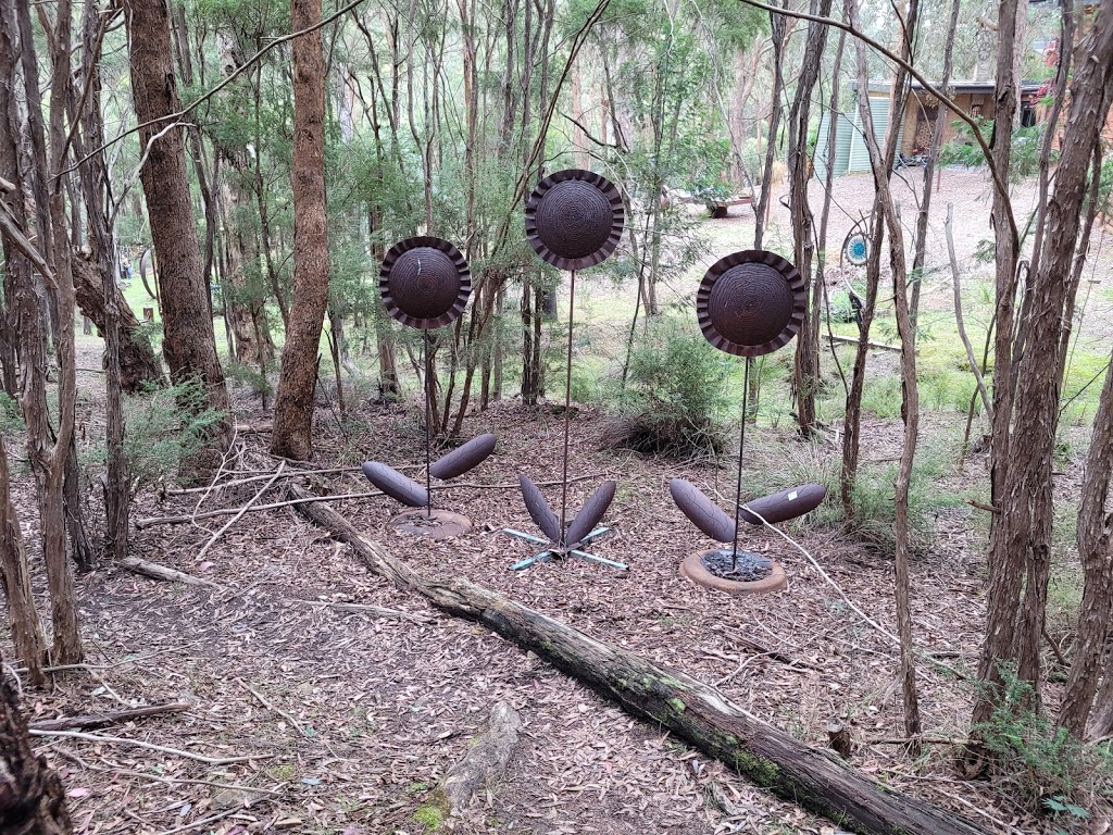 Tread Sculptures | 225 Catani Blvd, Kangaroo Ground VIC 3097, Australia | Phone: 0405 101 001