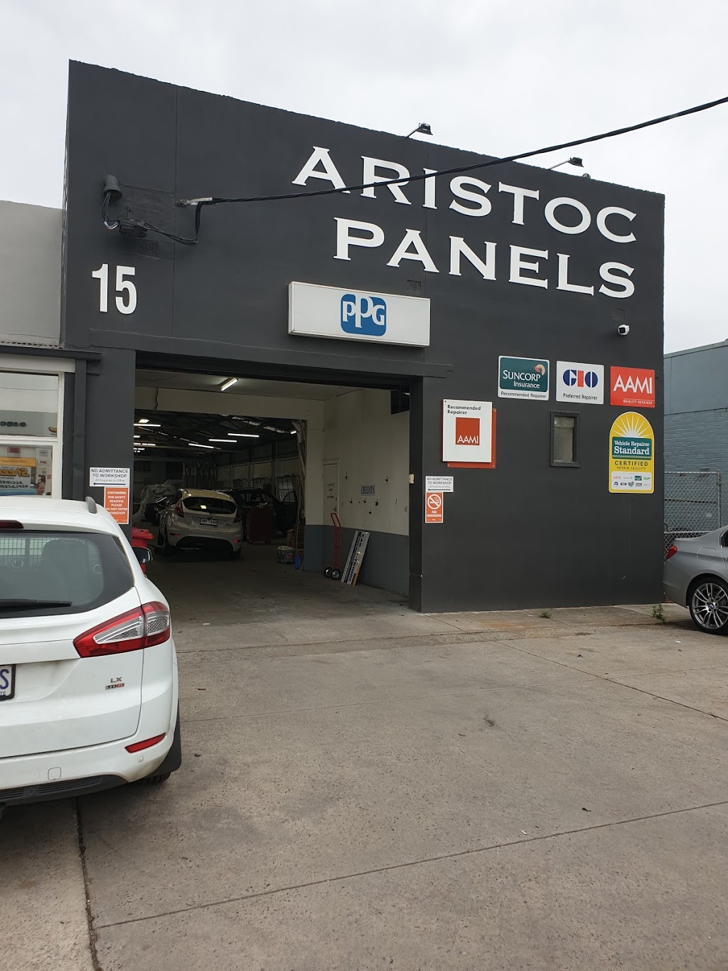 Aristoc Panels PTY Ltd. | car repair | 15 Aristoc Rd, Glen Waverley VIC 3150, Australia | 0395617955 OR +61 3 9561 7955