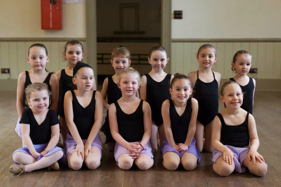 Two Shoes Dance Academy |  | 265 Mt Alexander Rd, Ascot Vale VIC 3032, Australia | 1300332623 OR +61 1300 332 623