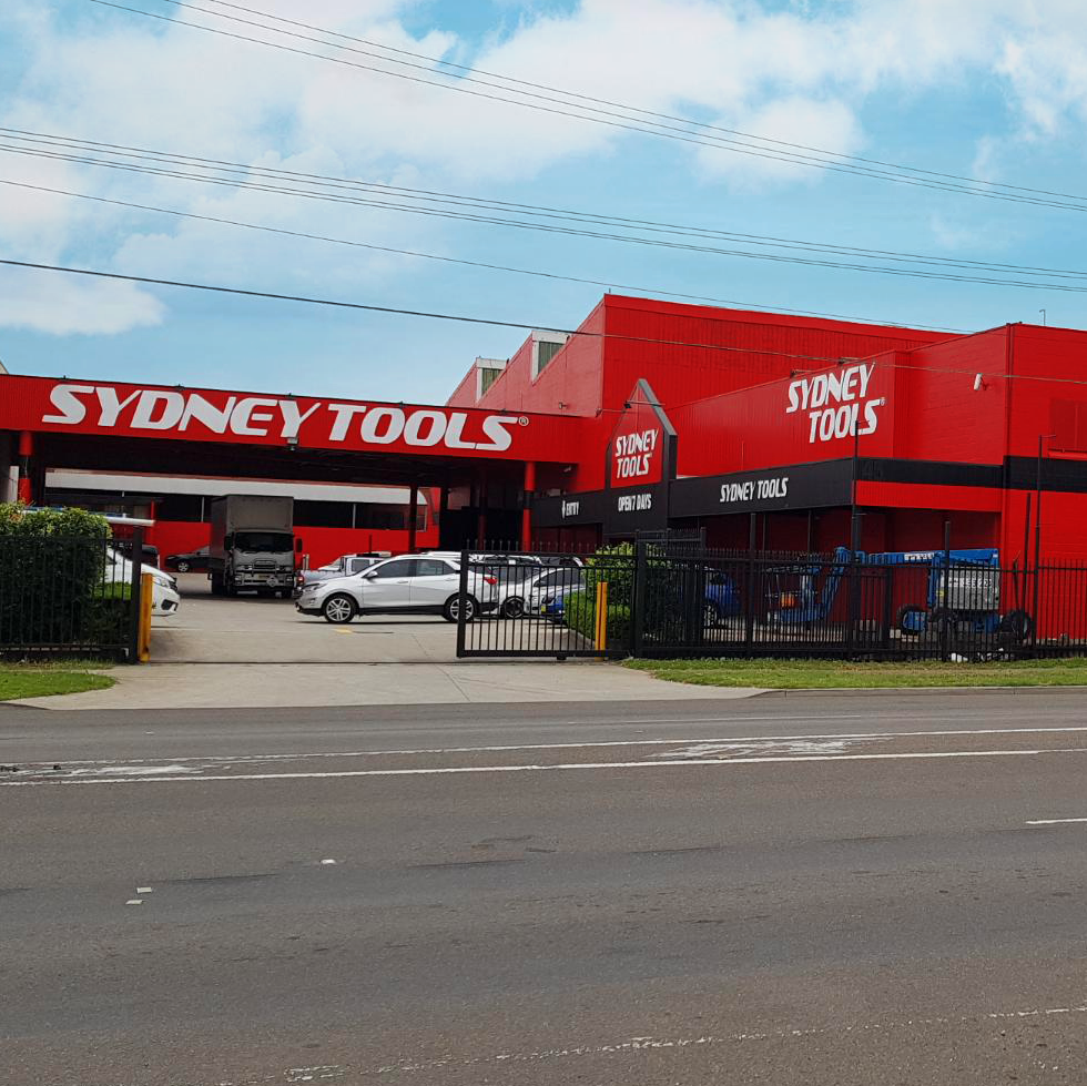 Sydney Tools Smithfield | hardware store | 45 Victoria St, Smithfield NSW 2164, Australia | 0297560792 OR +61 2 9756 0792