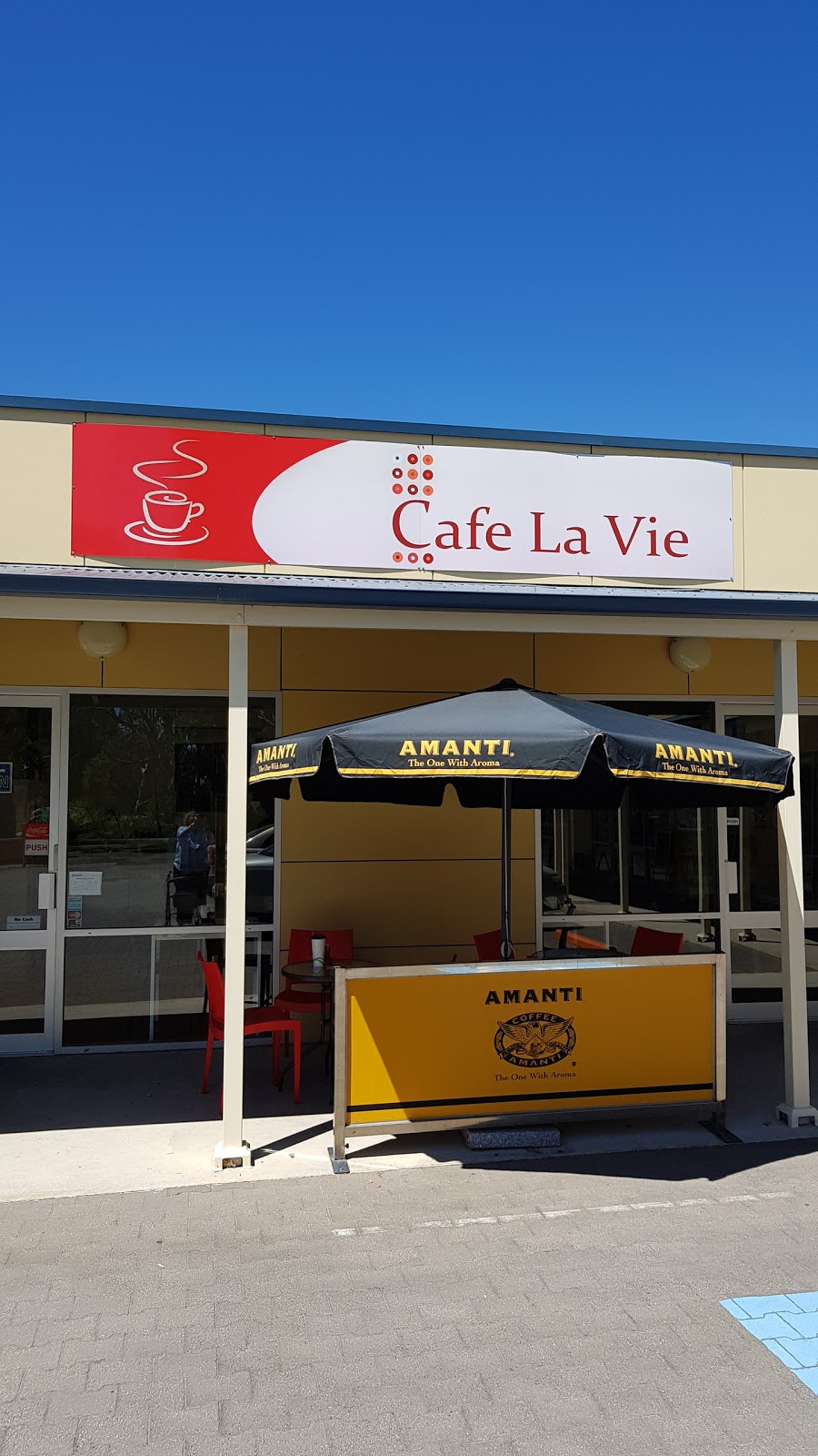 Cafe La Vie | cafe | 2/119 Scott St, Bordertown SA 5268, Australia | 0887520885 OR +61 8 8752 0885