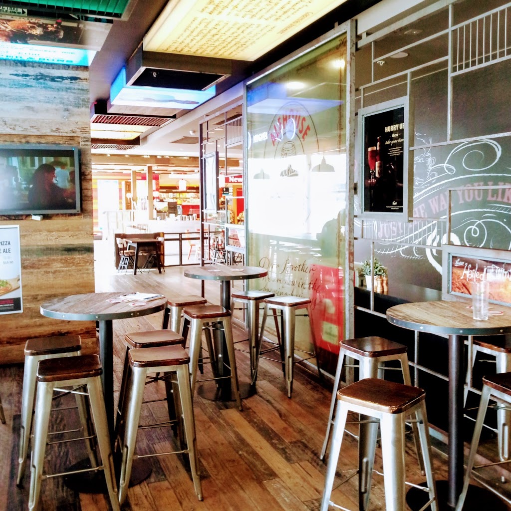 Coopers Alehouse | bar | 196 Keith Smith Ave, Mascot NSW 2020, Australia | 0283389754 OR +61 2 8338 9754
