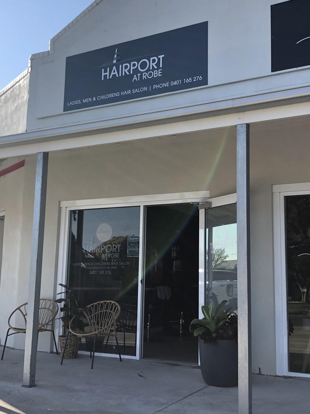 Hairport at Robe | 41 Victoria St, Robe SA 5276, Australia | Phone: 0401 165 276