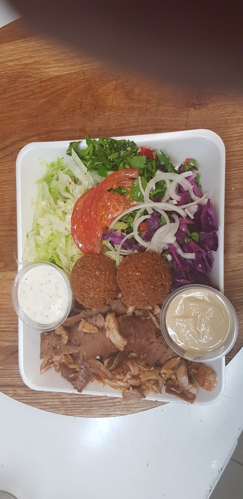 Babas Kebabs Burgers Snack Packs | restaurant | 203 Anzac Parade, Kensington NSW 2033, Australia | 0285928076 OR +61 2 8592 8076