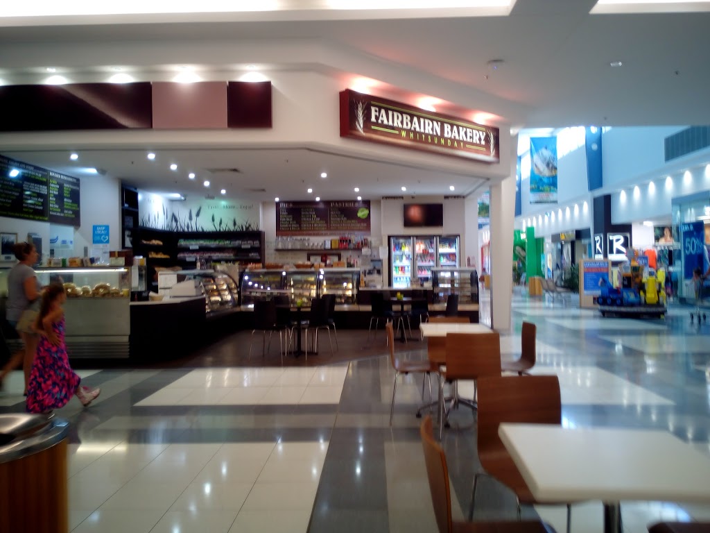 Whitsunday Plaza | shopping mall | 8 Galbraith Park Rd, Cannonvale QLD 4802, Australia | 0749461505 OR +61 7 4946 1505