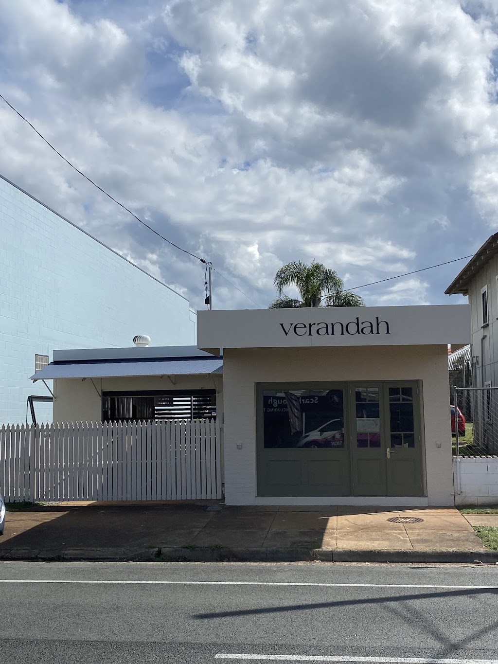 Verandah Cafe and Home | 611 Oxley Ave, Scarborough QLD 4020, Australia | Phone: 0450 788 116