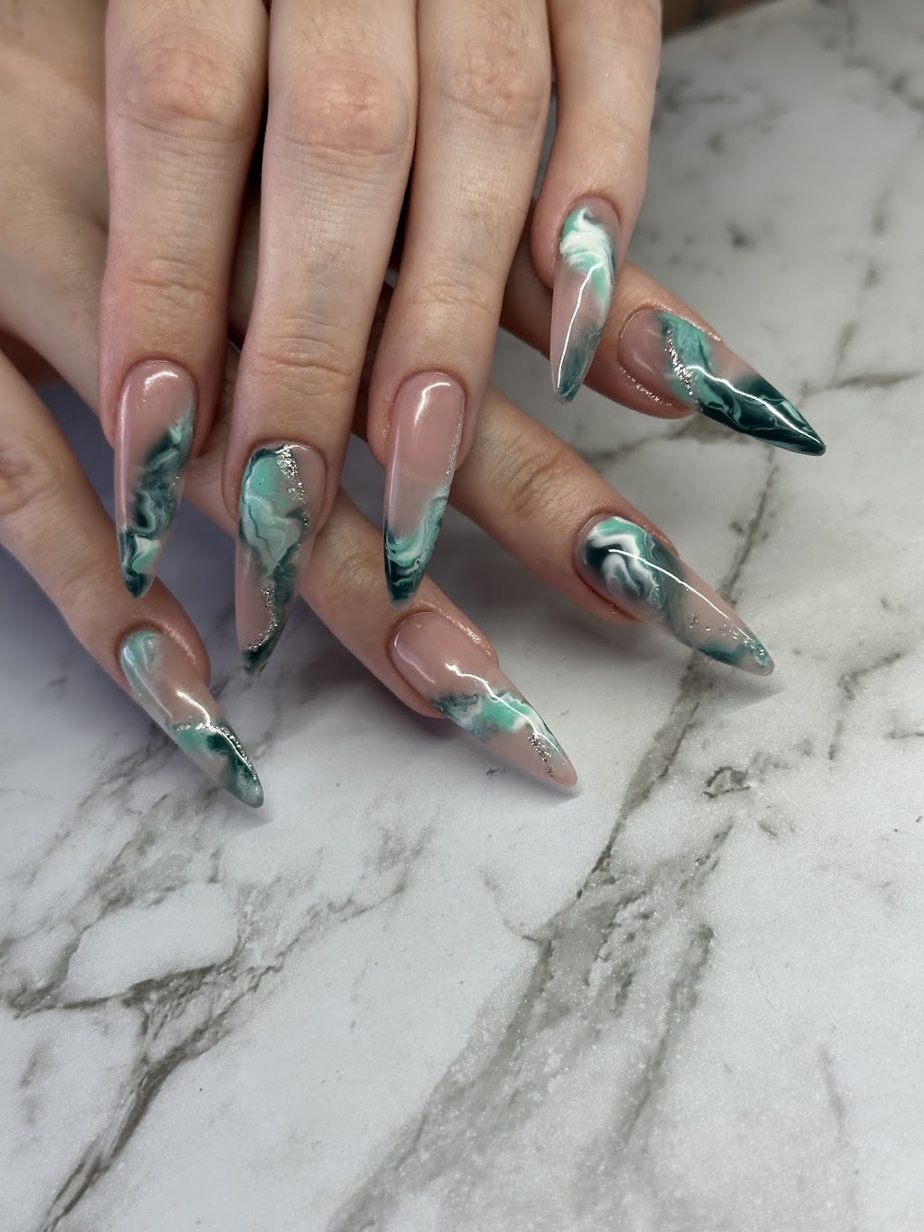 Holistic Hair and beauty | 28 Gumtree Cres, Ripley QLD 4306, Australia | Phone: 0491 641 459