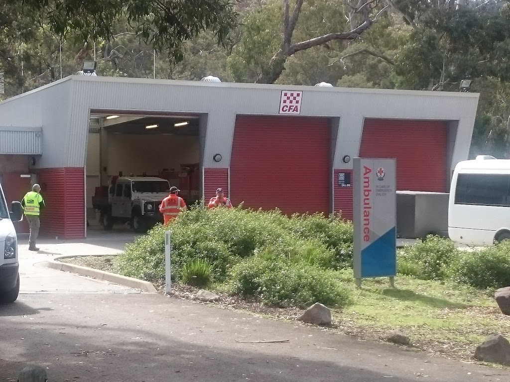 Halls Gap Fire Station | fire station | Grampians Rd, Halls Gap VIC 3381, Australia