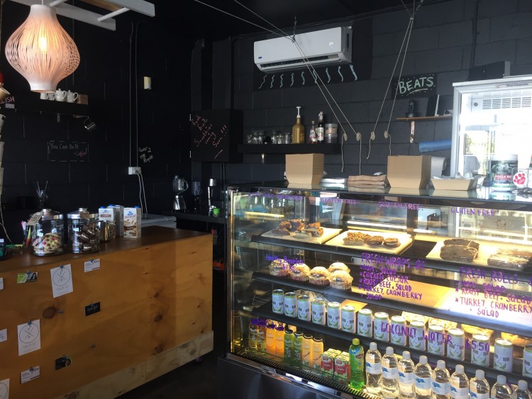 Eanie Beanie Espresso Bar | cafe | 5/354 Mons Rd, Forest Glen QLD 4556, Australia | 0431925323 OR +61 431 925 323