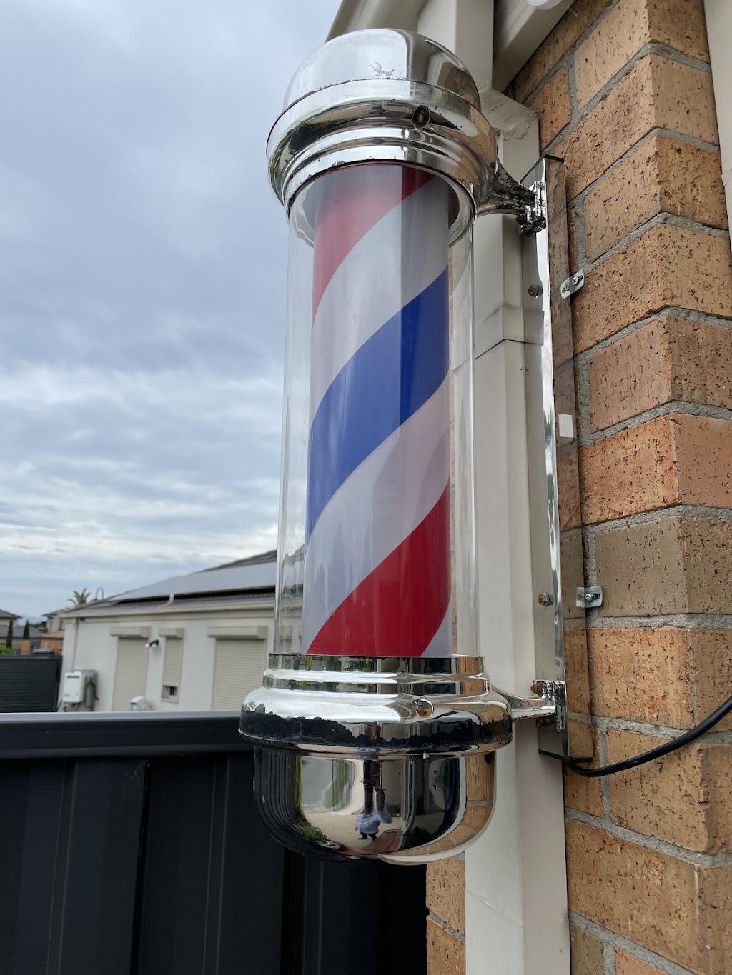 Artisan Barbers | 2 Carabeen Way, Lyndhurst VIC 3175, Australia | Phone: 0450 565 786