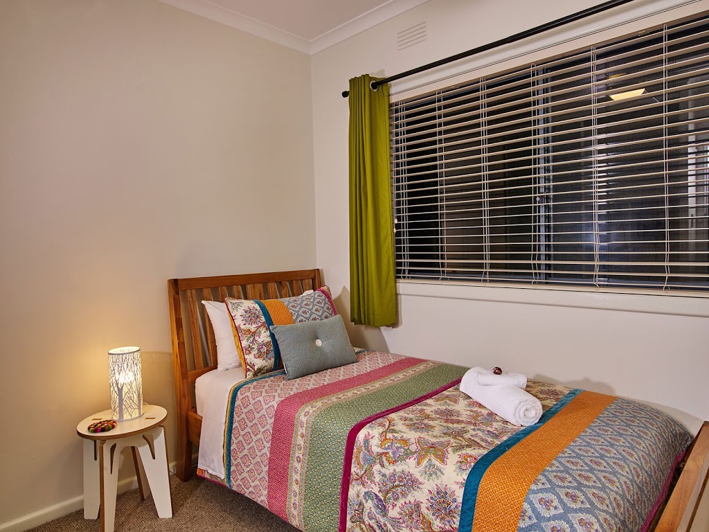 Northbank House | lodging | 10 Showers Ave, Bright VIC 3741, Australia | 0411569727 OR +61 411 569 727